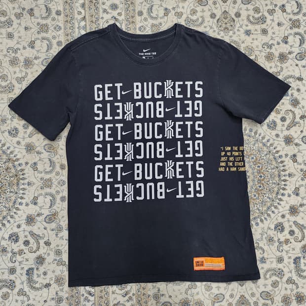 나이키 카이리어빙 X 영화 엉클 드류 (어빙주연) 반팔티 M