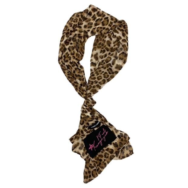 I feel lucky x kanghyuk 레오파드 스카프