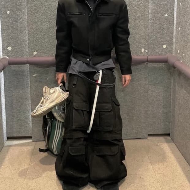 아워글라스 파워숄더자켓