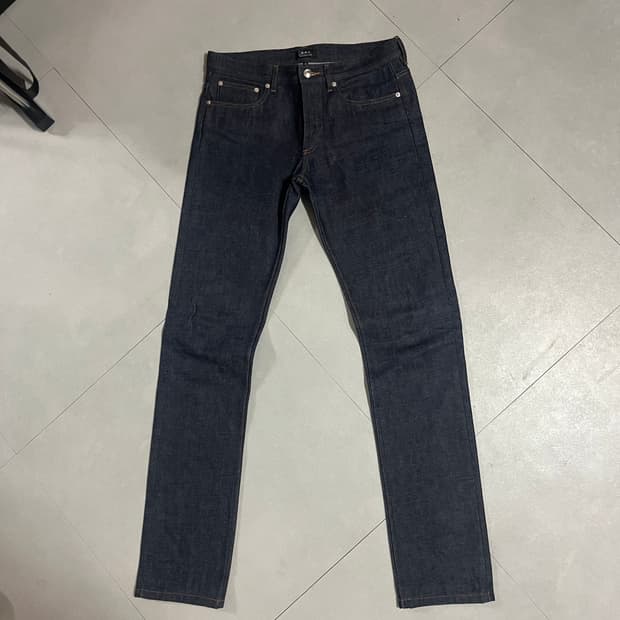 APC 쁘띠 스탠다드 셀비지 데님 31사이즈 새제품