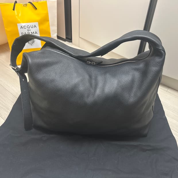 토니웩 커브드 백