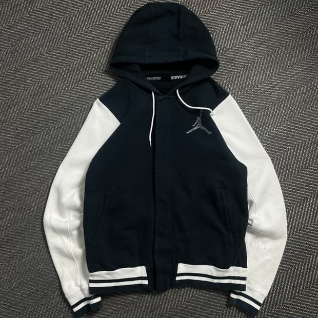 나이키 에어조던 자수로고 스웻 바시티 후드 자켓o 4690