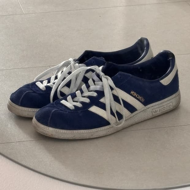 아디다스 빈티지 뮌헨 블루 285