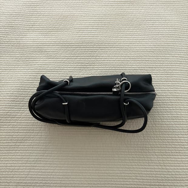 714CENTER margo bag silver 마고백 실버