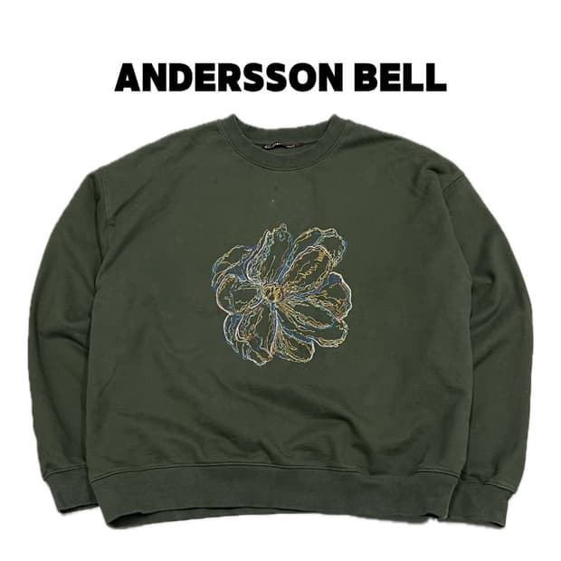 (XL) 앤더슨벨 플레르 엠보더리 스웻셔츠
