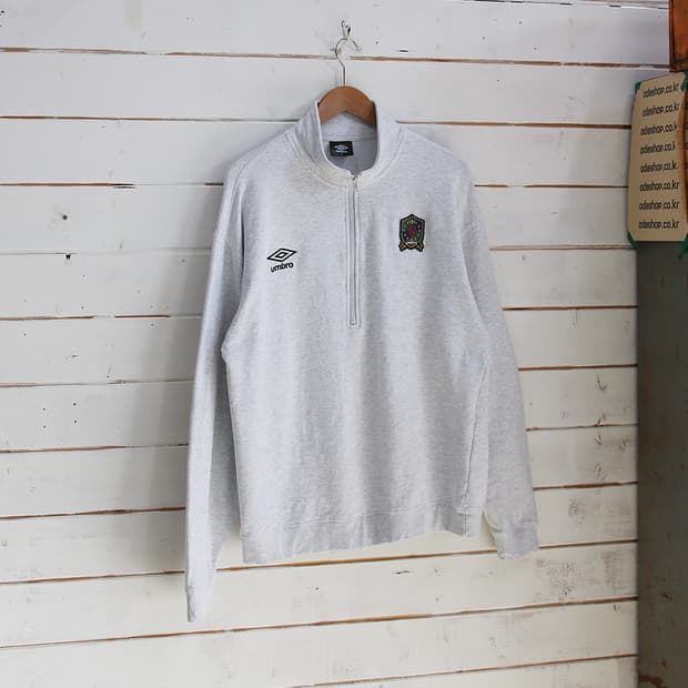 (착용컷) UMBRO 하프 집업 스웻 셔츠 (남성용 103)