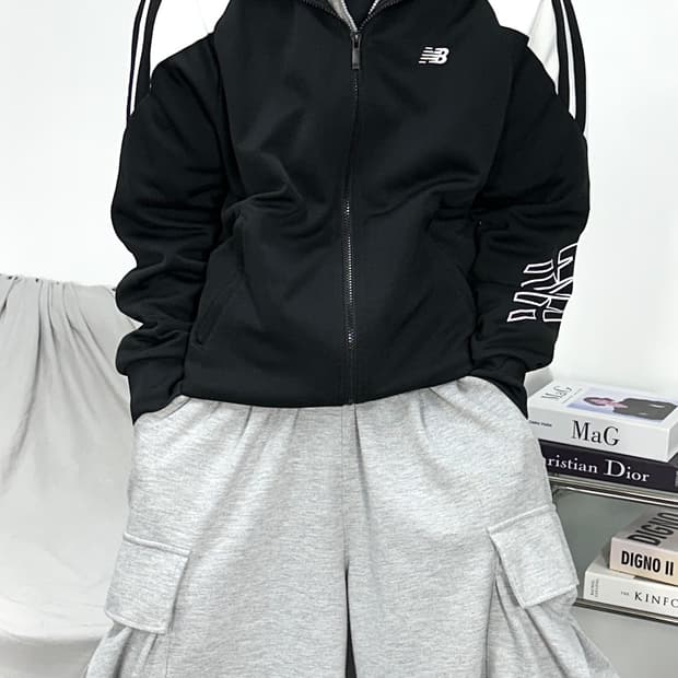 뉴발란스 블랙 화이트 트랙탑 져지 L