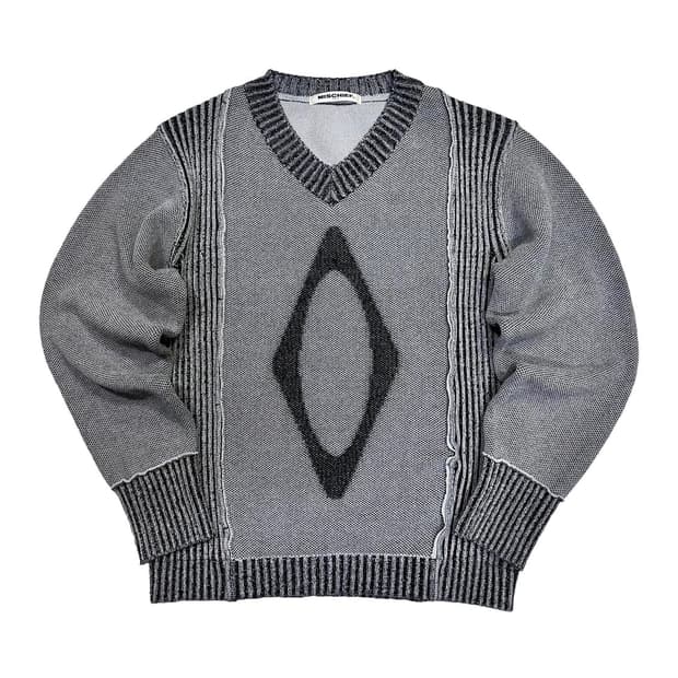 [M] 미스치프 자카드 니트 스웨터