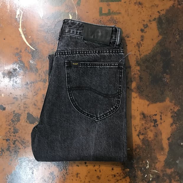 Lee 리 흑청 워시드 스트레이트 데님 팬츠 허리 26 사이즈 
