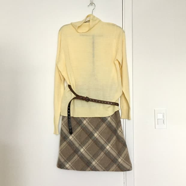 VTG Yellow Mock-Neck Knit