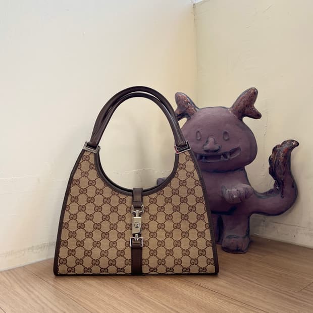 구찌 브라운 재키 숄더백