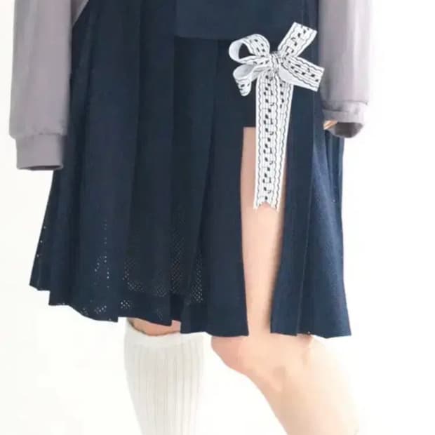 네이비 샵페어리 메쉬 매쉬 포켓 플리츠 스커트