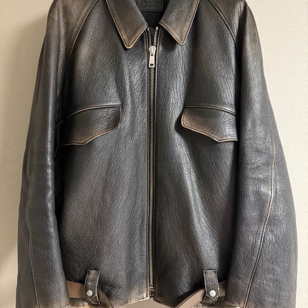 Prada 24fw 벨티드 레더 블루종 자켓 42 