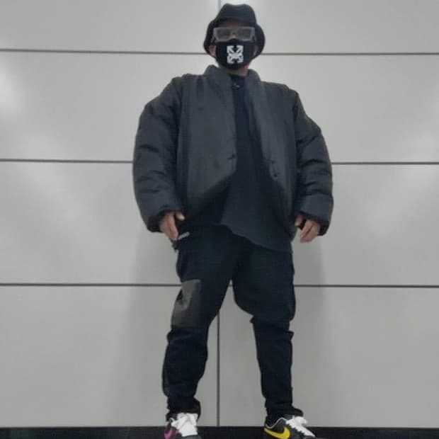 이지 갭 엔지니어드 바이 발렌시아가 라운드 자켓 블랙 XXL