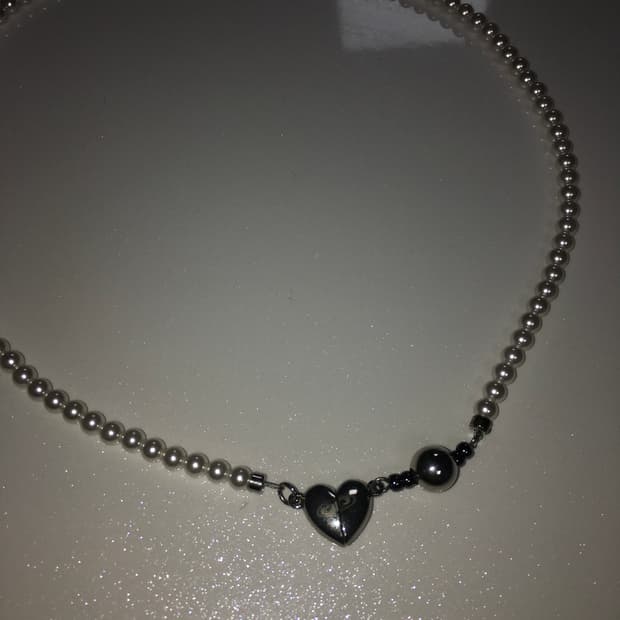 magnet heart necklace