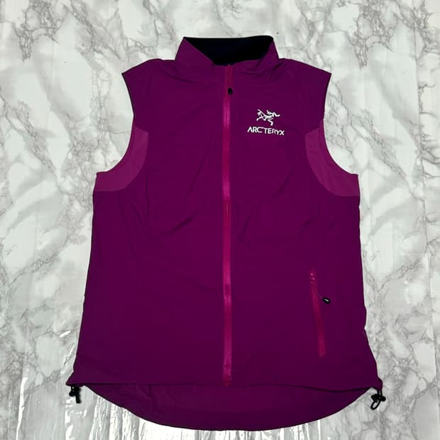 아크테릭스 바람막이 나일론 조끼 베스트 자켓