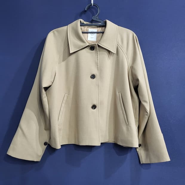 베니토 크롭 오버핏 자켓(새상품)