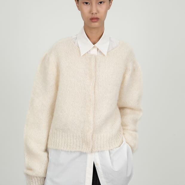 아모멘토 뉴 그랜마 가디건 아이보리
