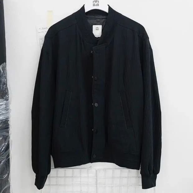[3] 폴리테루 22FW 울 바시티 봄버 블랙