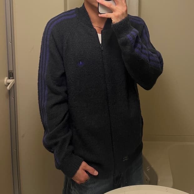 [새상품] L) 아디다스 니트 슈퍼스타 트랙탑 다크그레이