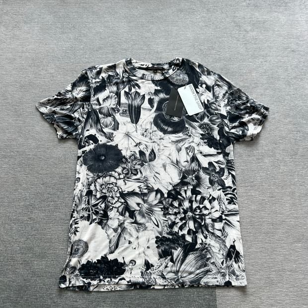 [M] 크리스토퍼케인 플라워프린트 티셔츠