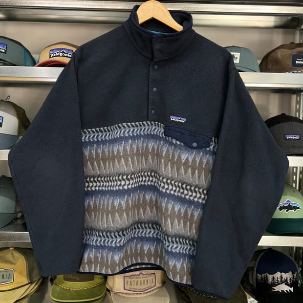 파타고니아 신칠라 스냅티 플리스 풀오버  M