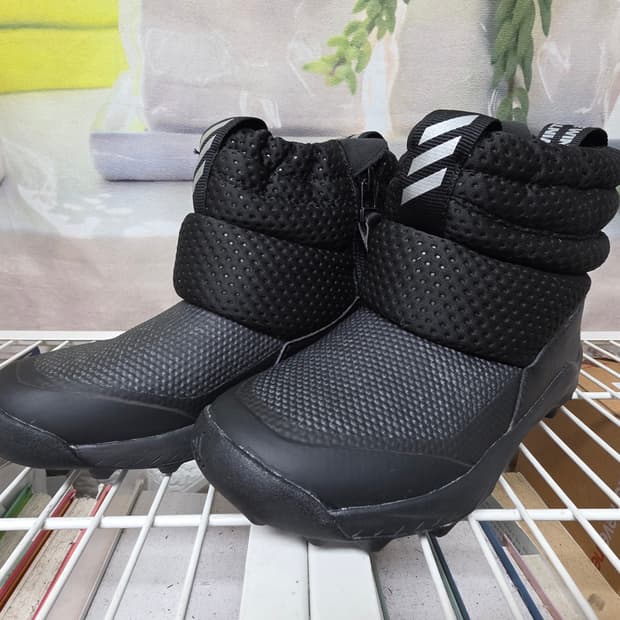 아디다스 키즈 방한화 방한부츠 190 키즈 스노우부츠 LB67