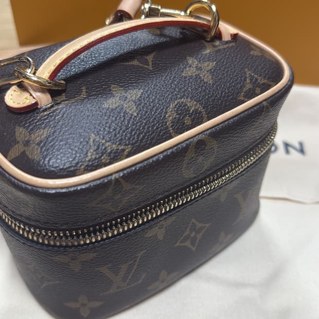 루이비통 니스 나노