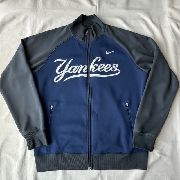 나이키 뉴욕 양키즈 트랙탑 100