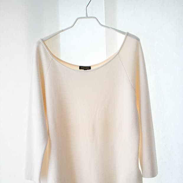 ESCADA 에스까다 virgin wool 울니트 상의