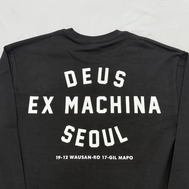 [새상품]Deus데우스 서울 컬리지 긴팔 롱슬리브 티셔츠 블랙 M