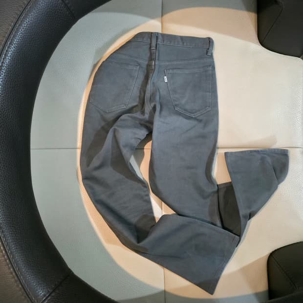 리바이스 실버탭 레귤러핏 팬츠 30