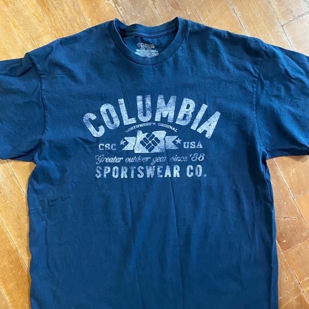 콜롬비아 스포츠웨어 반팔티 L 네이비 (105)