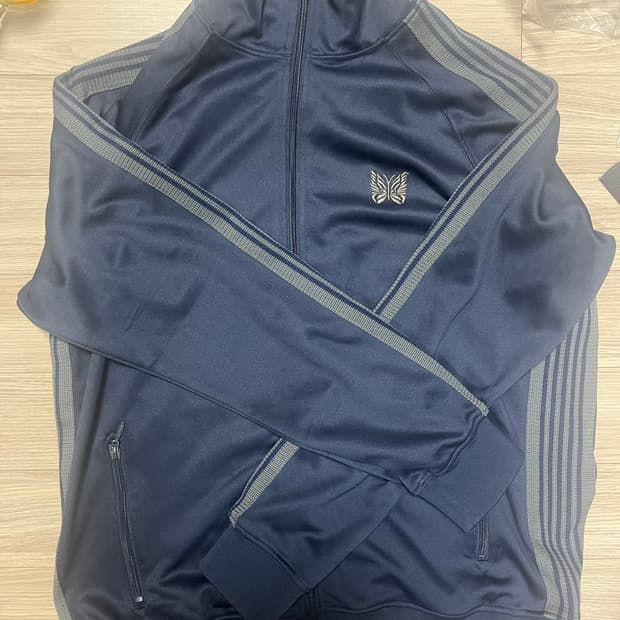 니들스 트랙자켓 m 네이비