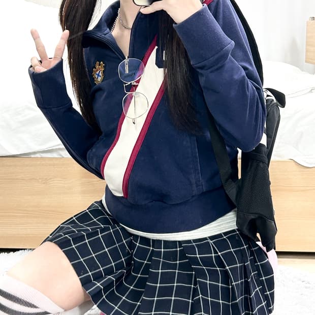 폴로 네이비 배색 코튼 반집업