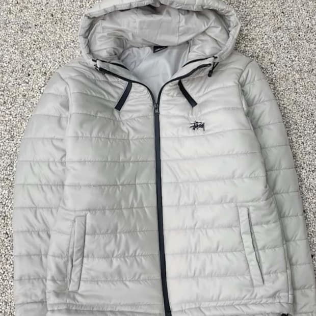 스투시 후드 패딩 자켓 회색