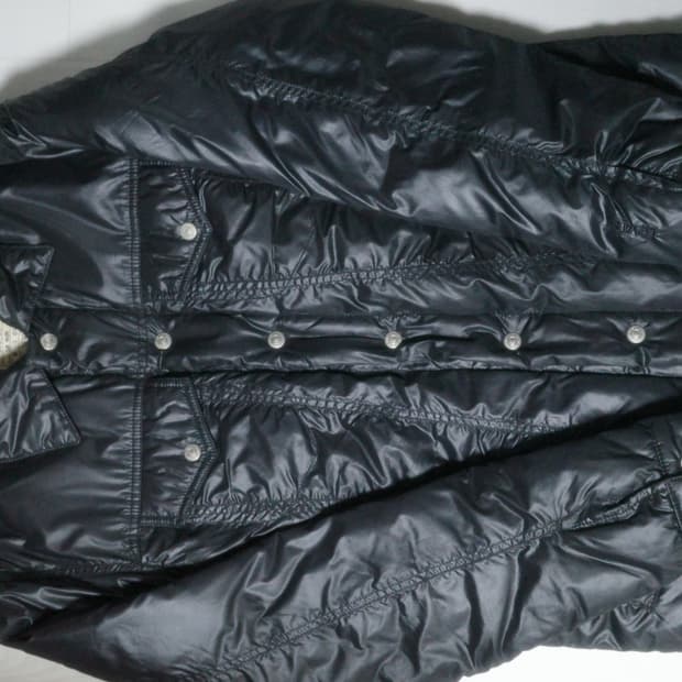 리바이스 경량패딩