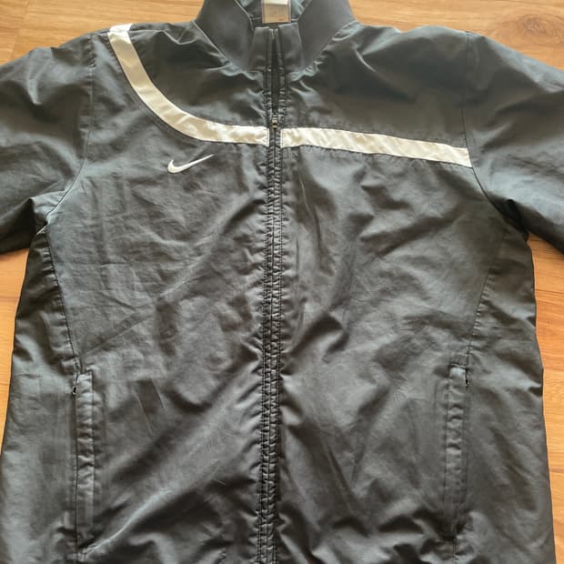 나이키 바람막이