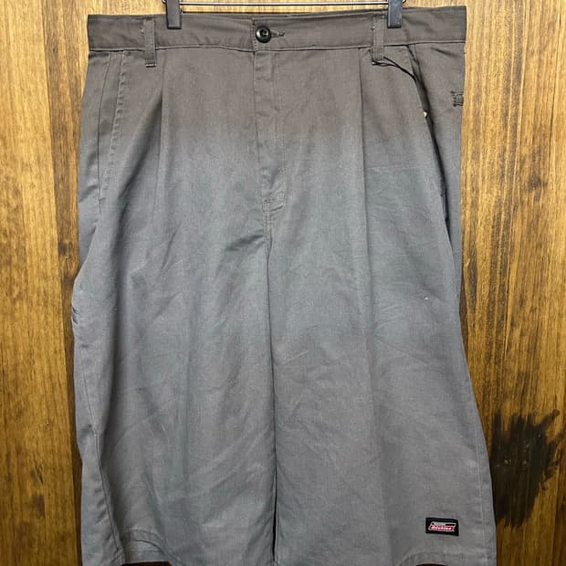 Dickies Bermuda pants