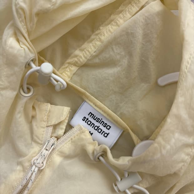 무탠다드 바람막이 연노랑 m