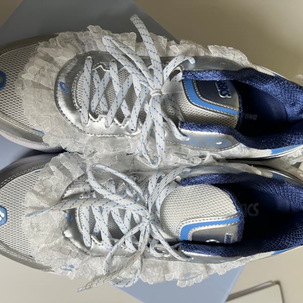 아식스 X 슈슈통 콜라보 GEL-KINETIC FLUENT 운동화 280