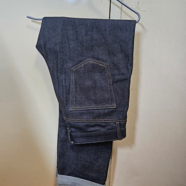 29) 유니클로 셀비지 레귤러핏 진(카이하라원단) 청바지 데님