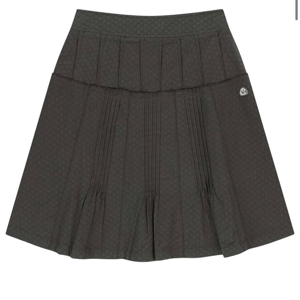 (새상품) 코이세이오 치마 