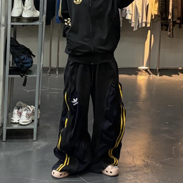 아디다스 파이어버드 블랙앤골드 트랙탑져지 A2904