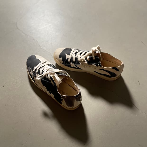 요지야마모토 그래픽 Low-cut Sneakers