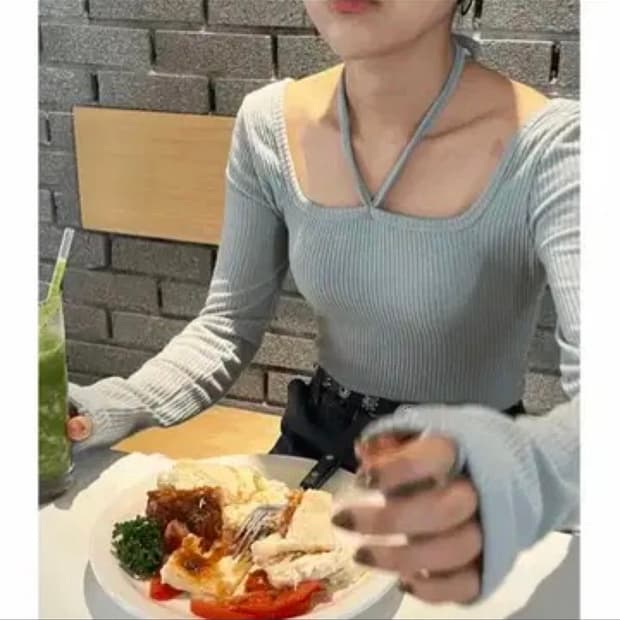 러브코드유 골지 홀터넥 탑
