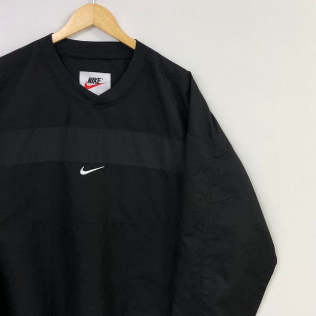 Xxl 나이키 스우시 블랙 웜업