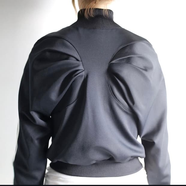 울리카상투스 져지자켓 ulika charity jacket