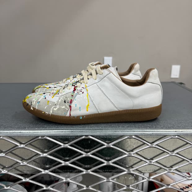 마르지엘라 페인팅 독일군 스니커즈 42