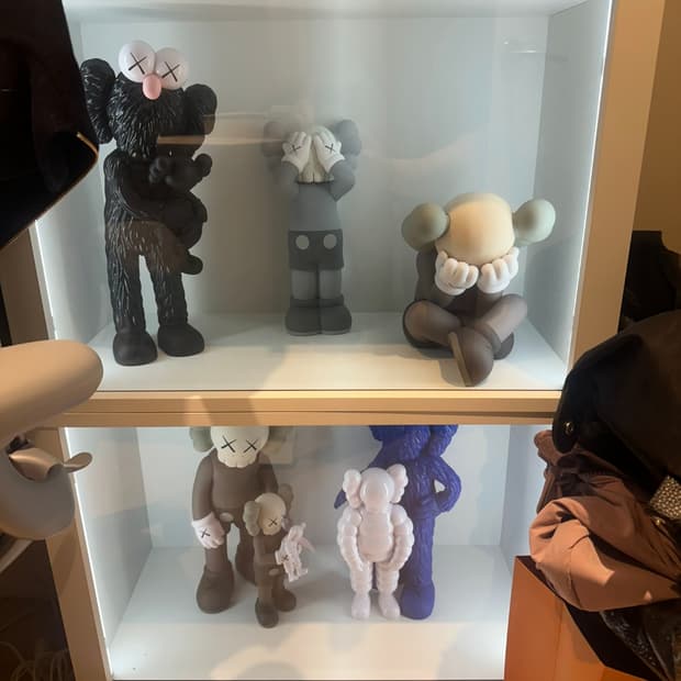 카우스 테이크 피규어 블랙